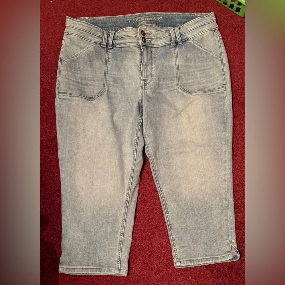 Maurices Blue Ankle Cropped Jeans with Vintage Wash